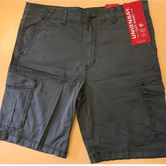 NEW Unionbay Men's Flex Waist Cargo Shorts Blue 38 - Picture 2 of 7